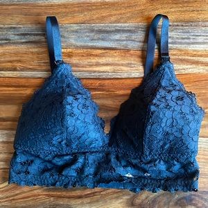 Momanda Lacey nursing bra